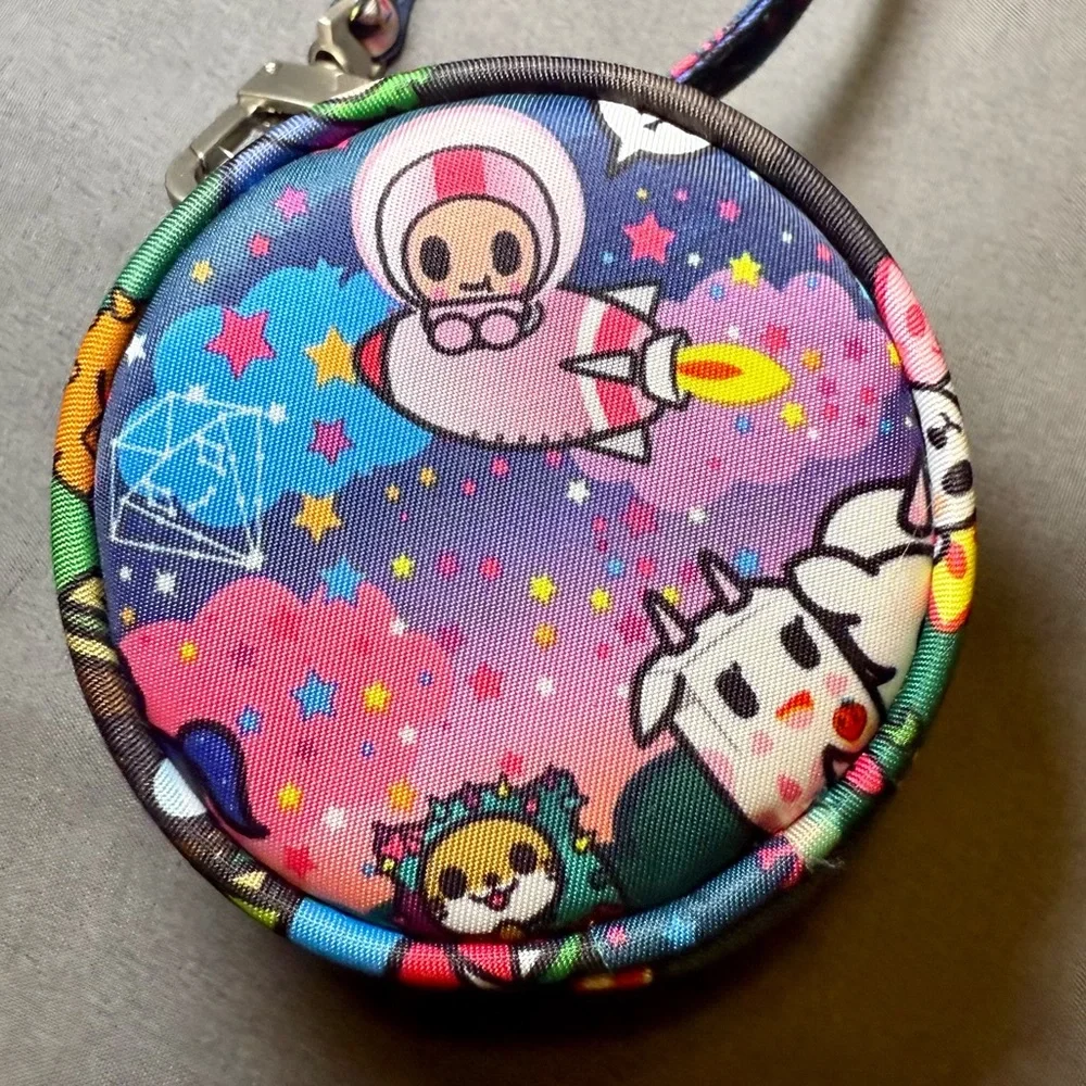 Jujube x Tokidoki Paci Pod / AirPod Holder Camp Toki *retired hard to find* - Picture 2 of 5